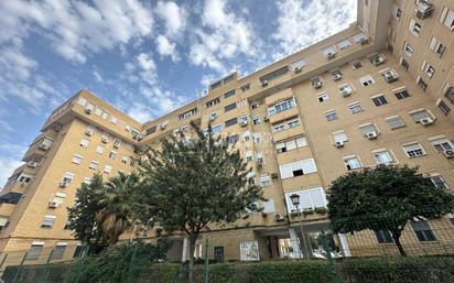 Exterior view of Flat for sale in  Sevilla Capital