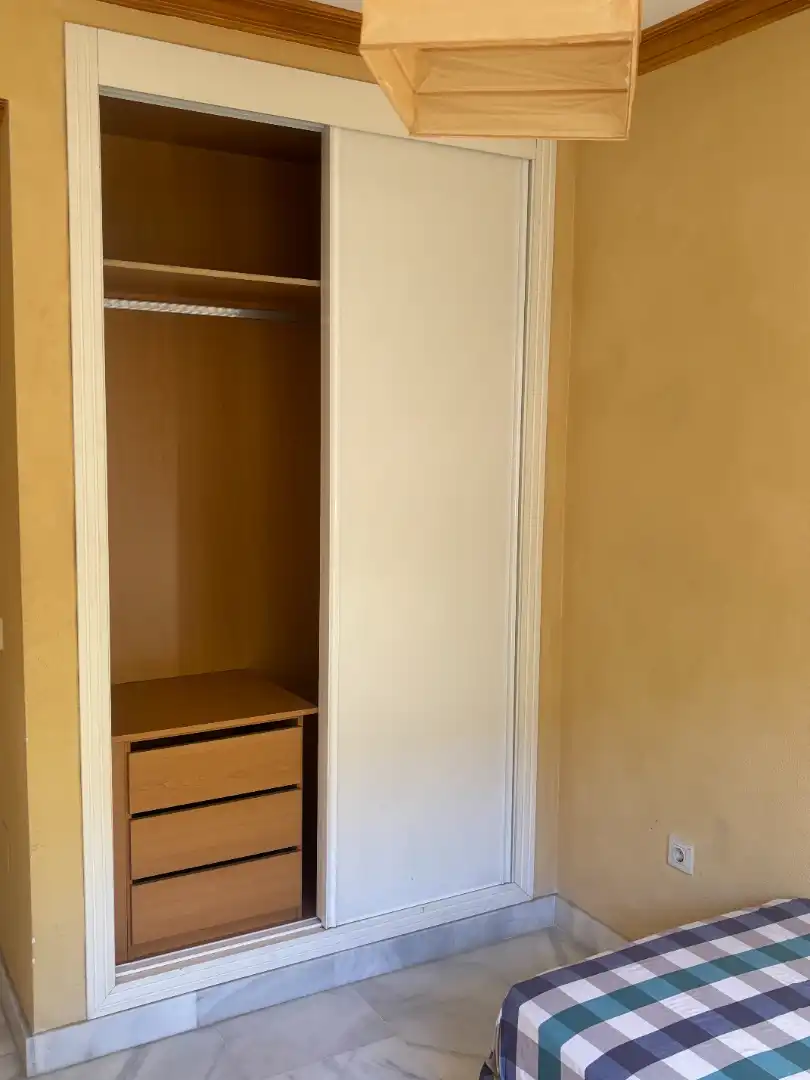 Bedroom of Ground floor for sale in Marbella  with Air Conditioner, Private garden and Terrace