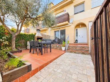 Maison mitoyenne avec piscine à vendre à Miami Platja