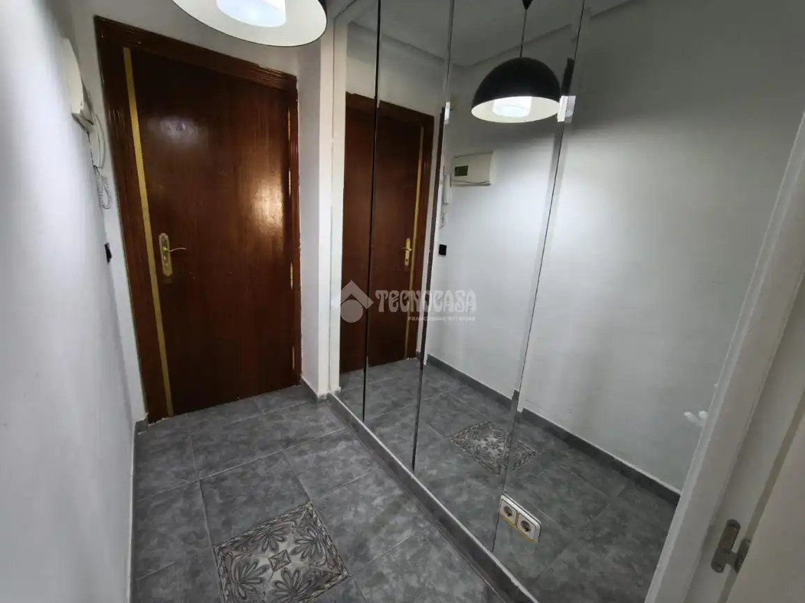 Bedroom of Flat for sale in Parla  with Heating
