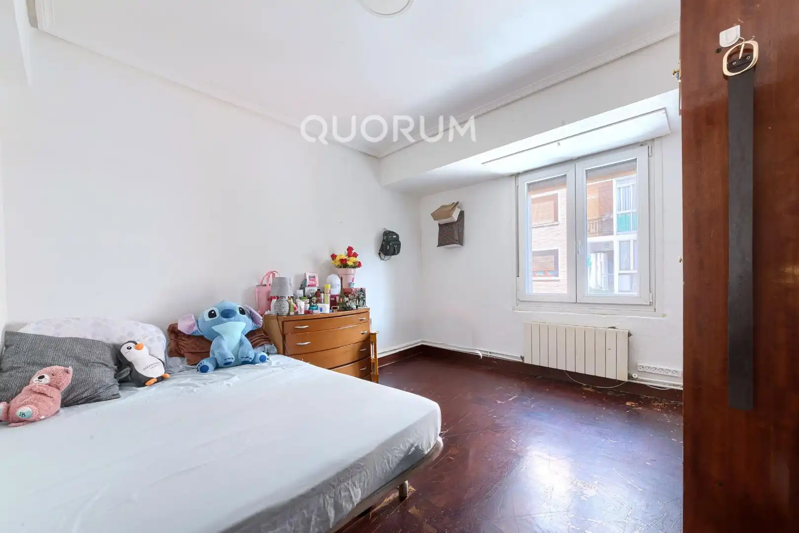 Habitación de Piso en venta en Basauri  con Calefacción y Balcón