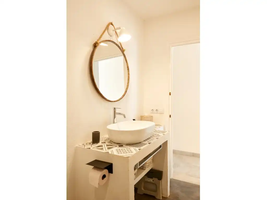 Bathroom of Houses for sale in Es Castell  with Air Conditioner, Heating and Private garden