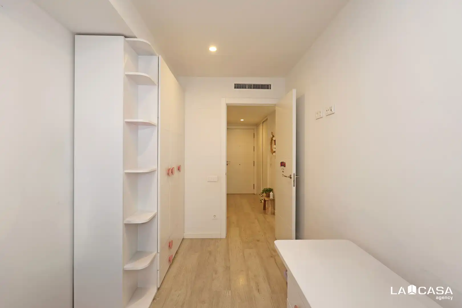 Pis en venda en L'Hospitalet de Llobregat amb Terrassa i Piscina