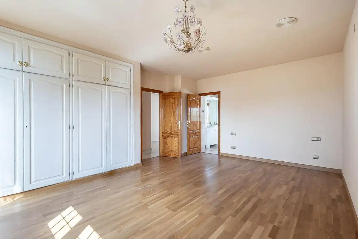Detached house with pool for sale in Calle de los Arces, imagen 24