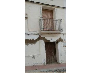 Exterior view of House or chalet for sale in Castejón del Puente