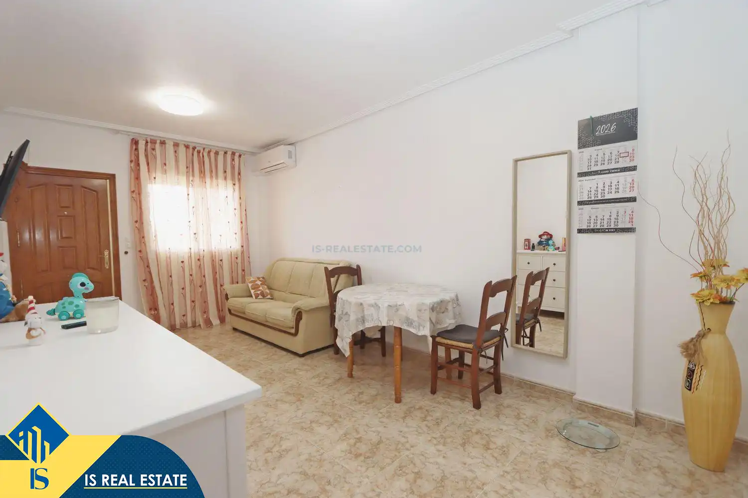 Apartamento con piscina en venta en Los Balcones - Los Altos