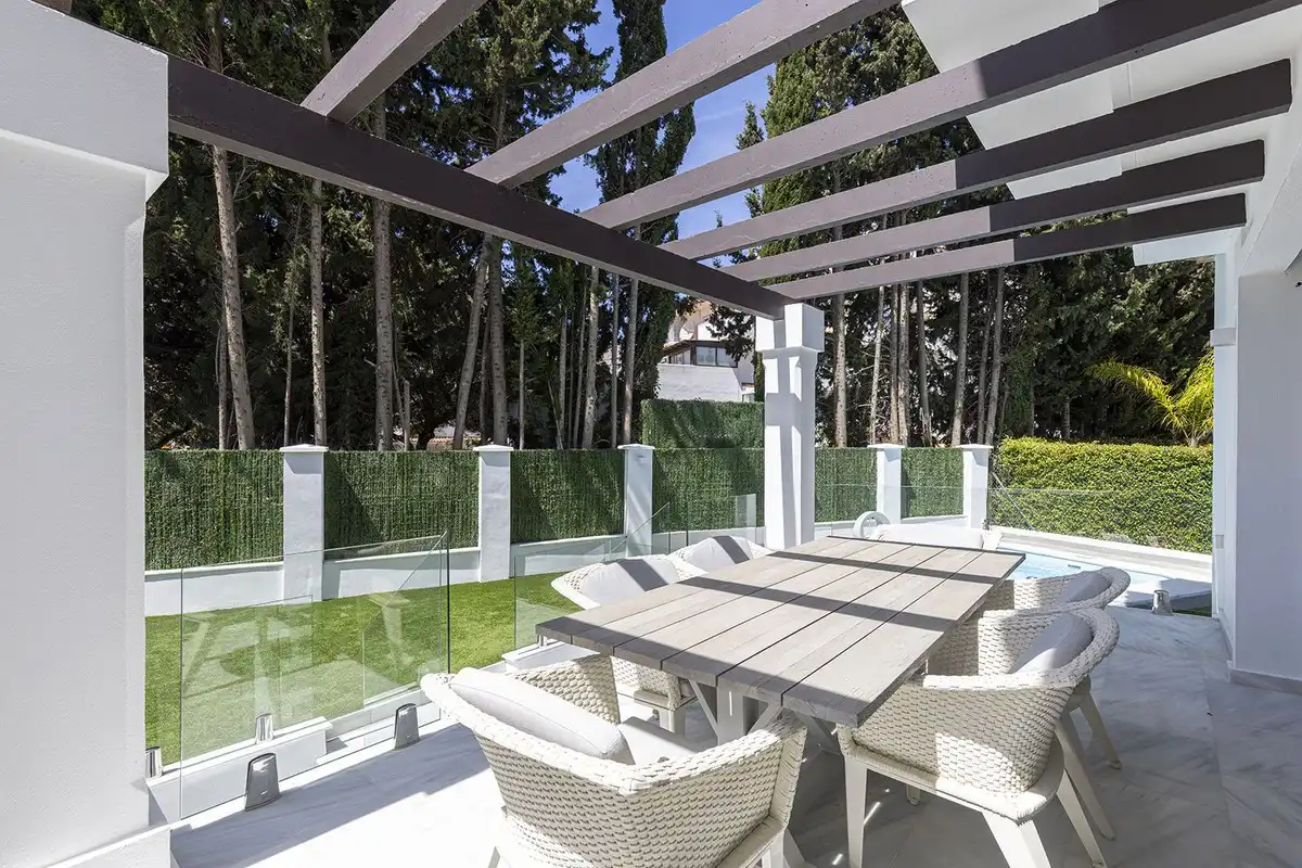 Reihenhaus mit Pool zum Verkauf in Estepona,Centro,Avenida Juan Carlos I, imagen 7