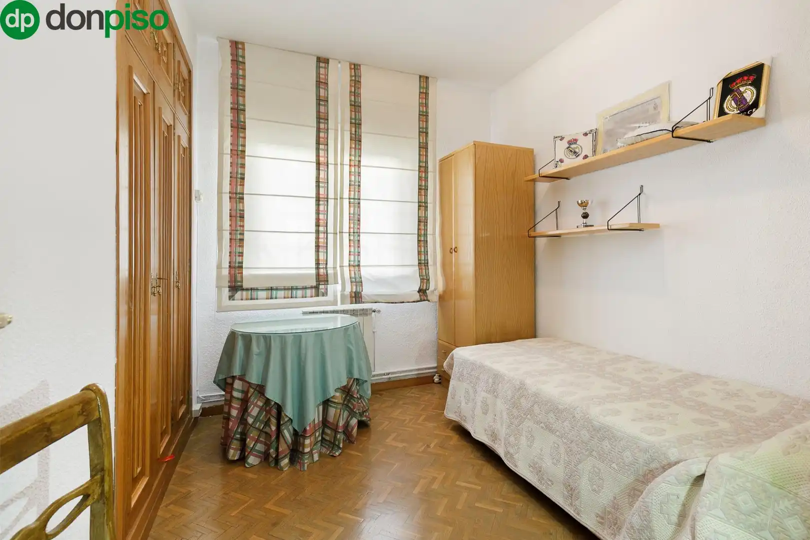 Bedroom of Houses for sale in Granada
