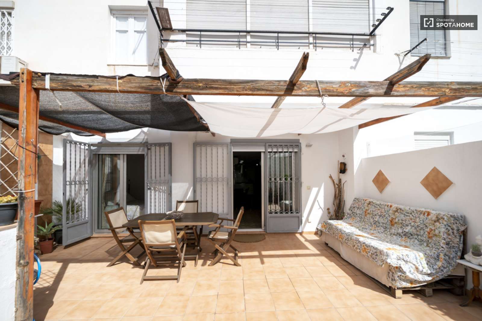 Apartament per a compartir a La Raïosa