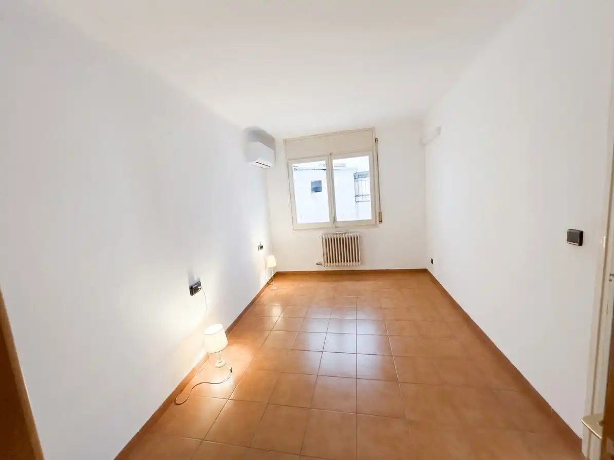 Appartement compact avec ascenseur à vendre à Eixample - Horta Capallera