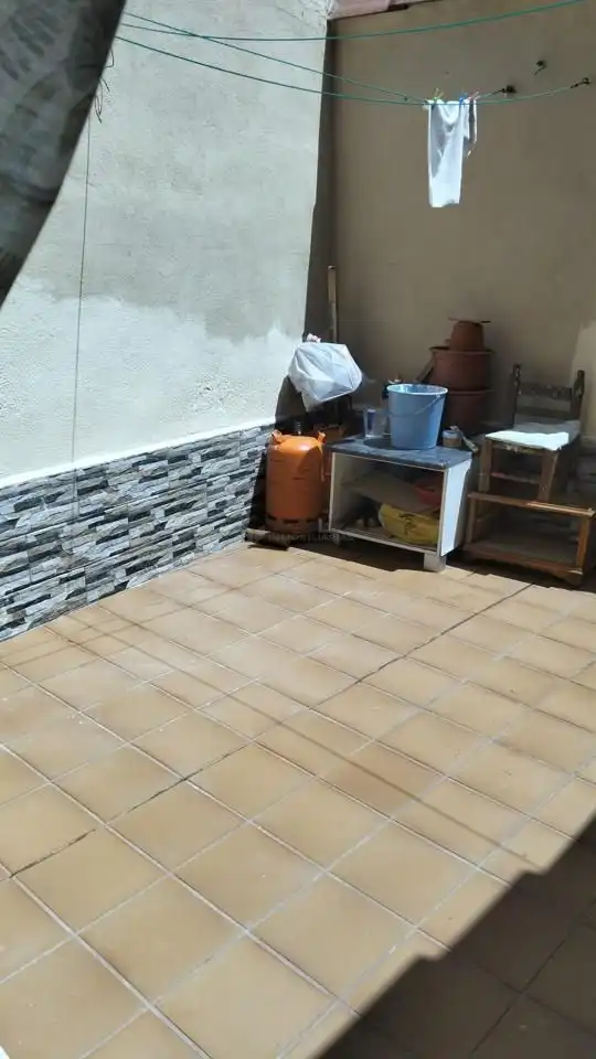 Terrasse von Einfamilien-Reihenhaus zum Verkauf in Utrillas mit Klimaanlage, Heizung und Möbliert