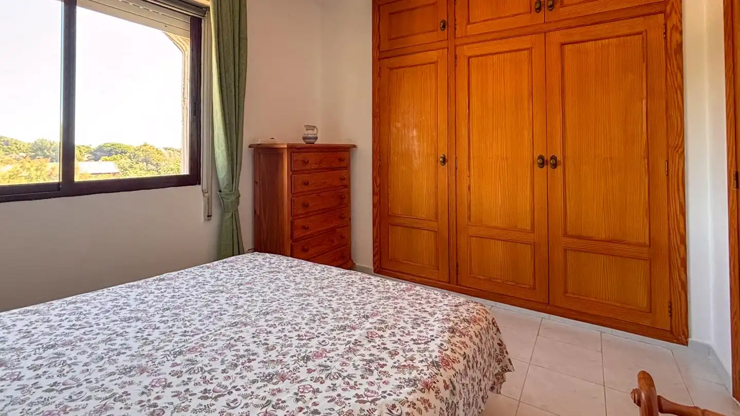 Dormitori de Casa adosada en venda en Santa Pola amb Aire condicionat, Jardí privat i Terrassa