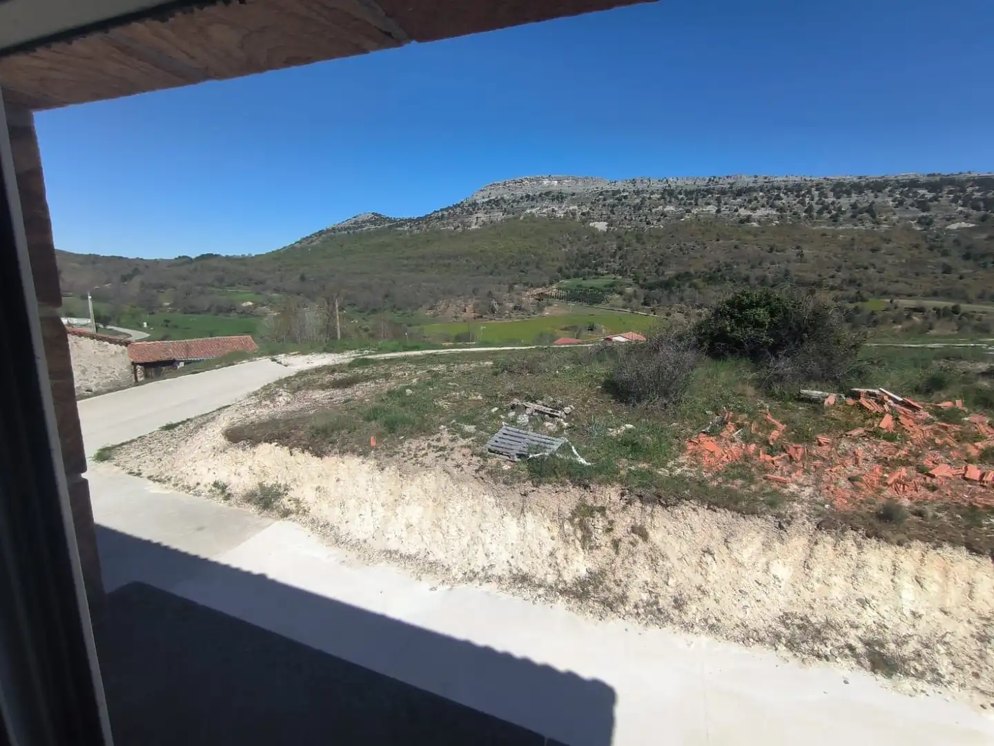 Exterior view of Houses for sale in Mamolar  with Heating, Private garden and Parquet flooring