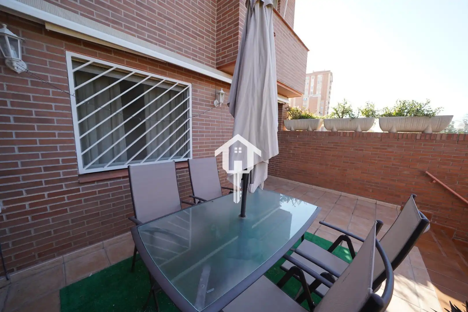 Terrassa de Casa adosada en venda en Alicante / Alacant amb Aire condicionat, Calefacció i Jardí privat