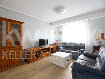 Flat with balcony for sale in Iñigo de Loyola Kalea
