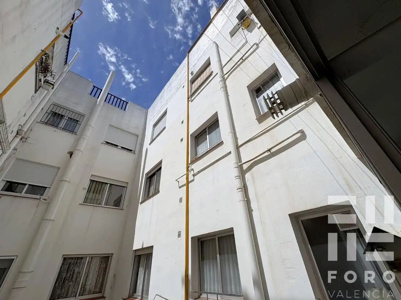 Vista exterior de Piso en venta en Valencia con Aire acondicionado, Terraza y Balcón