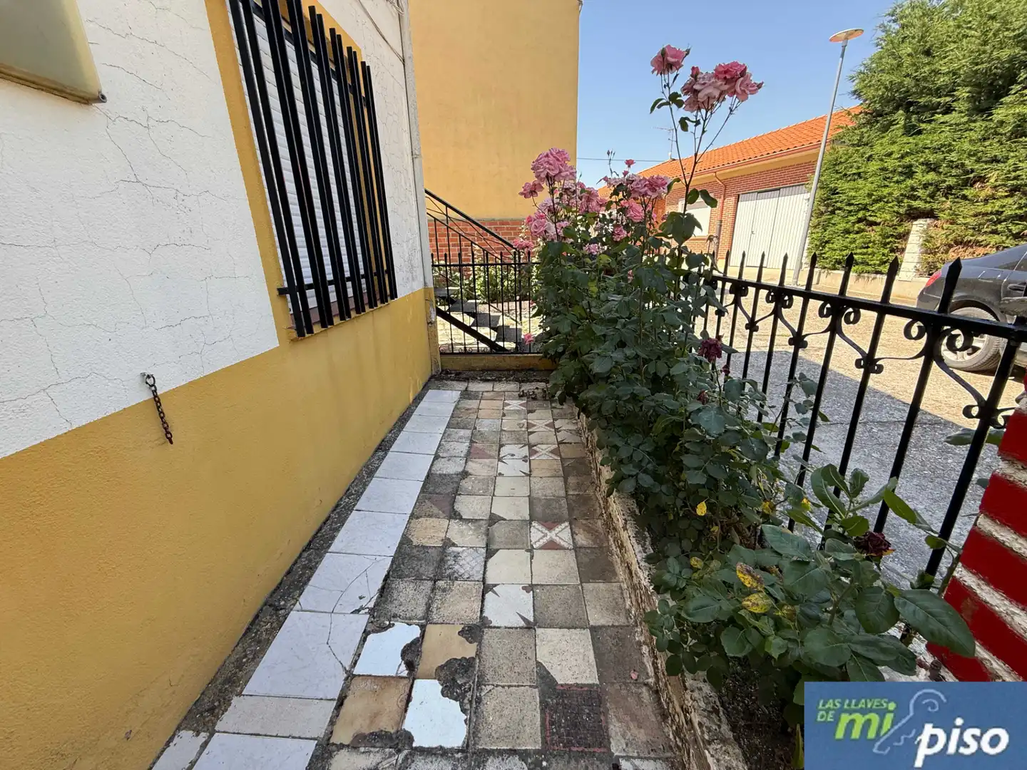 Vista exterior de Casa o xalet en venda en Fresno el Viejo amb Calefacció, Jardí privat i Terrassa