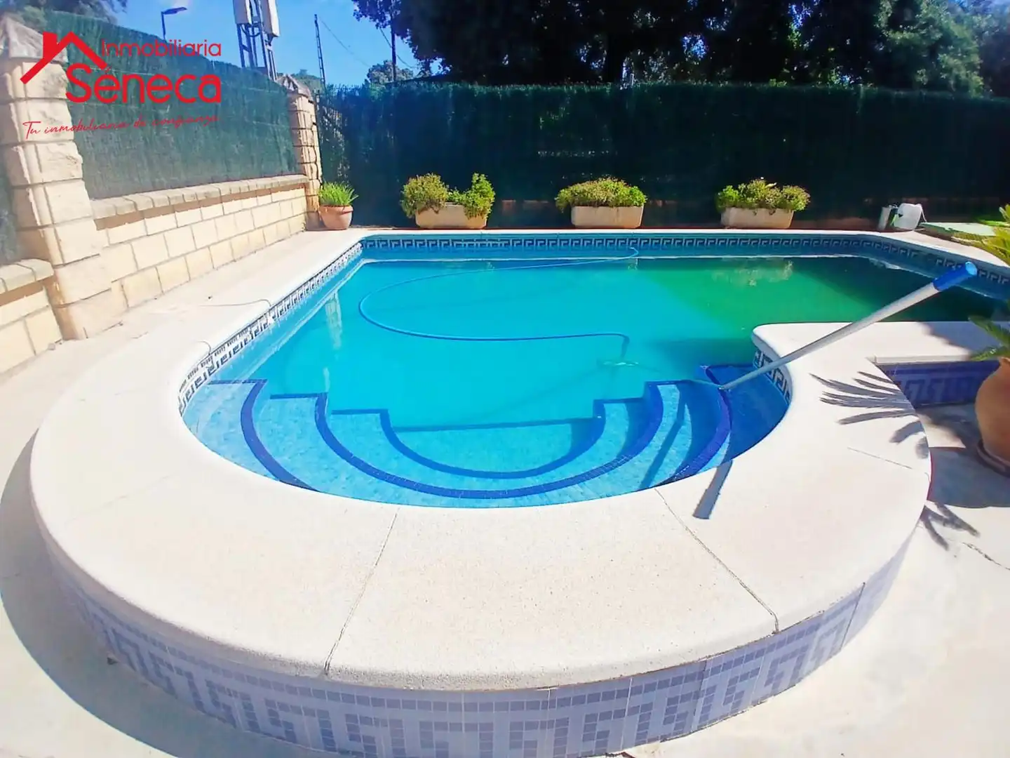 Swimming pool of Houses for sale in Córdoba  with Air Conditioner, Heating and Swimming Pool