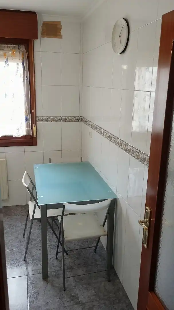 Comedor de Apartamento de alquiler en Oviedo  con Calefacción, Parquet y Amueblado