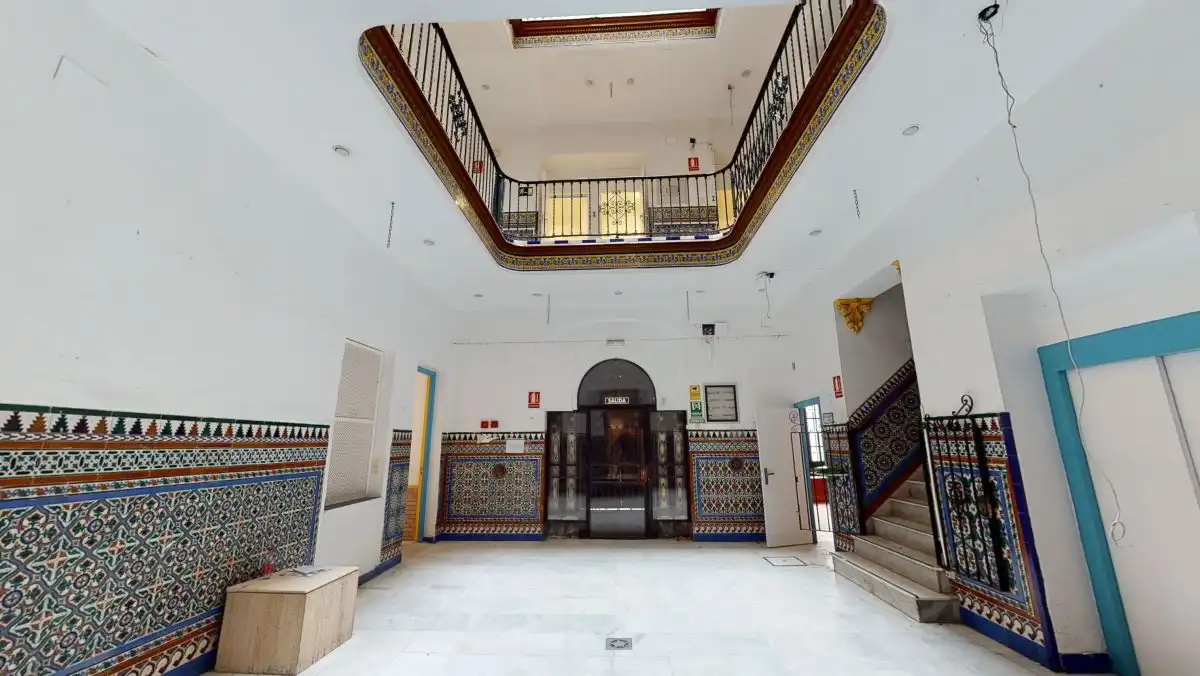 Houses for sale in Sevilla  with Air Conditioner, Terrace and Balcony