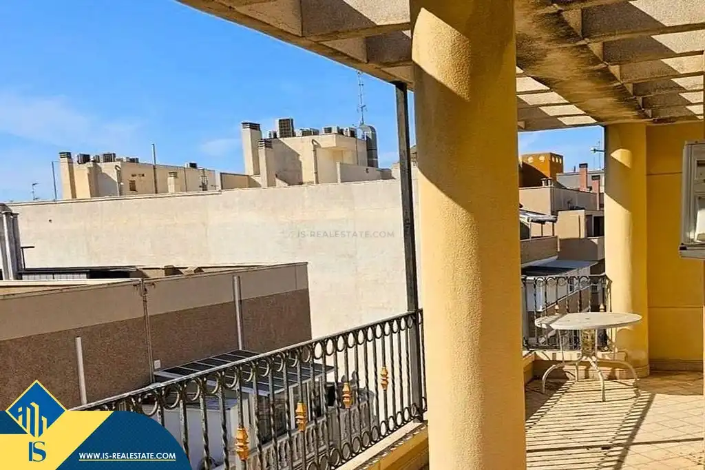 Penthouse with terrace for sale in Centro, imagen 3
