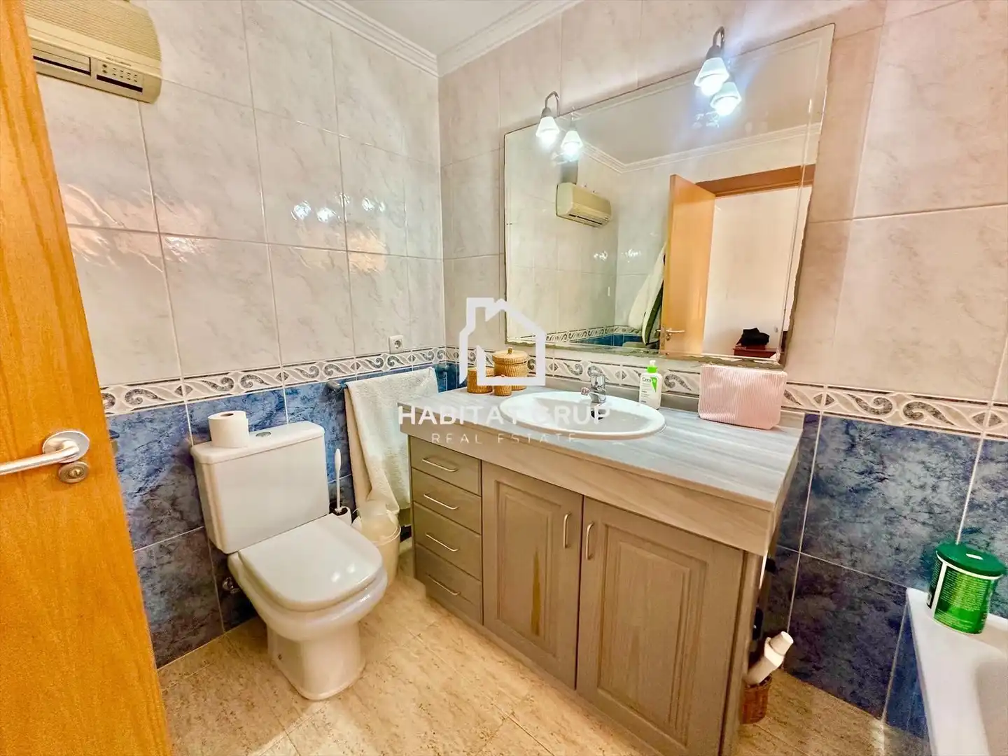 Detached homes for sale in Ses Figueretes - Platja d'en Bossa - Cas Serres