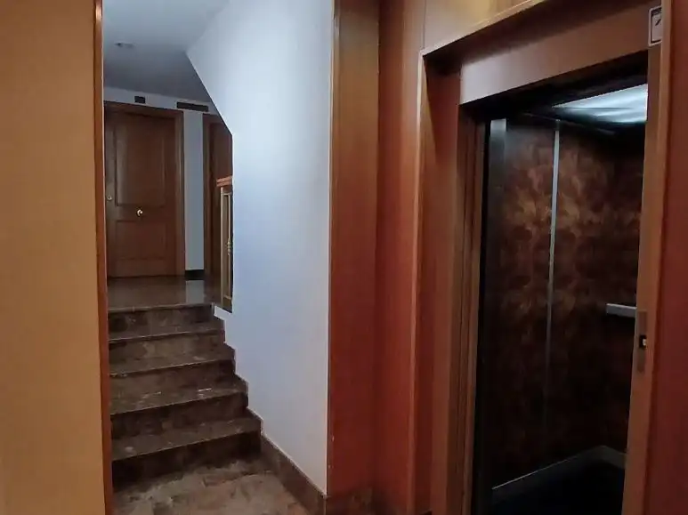 Wohnung mit Aufzug zur Miete in marcos zapata 16