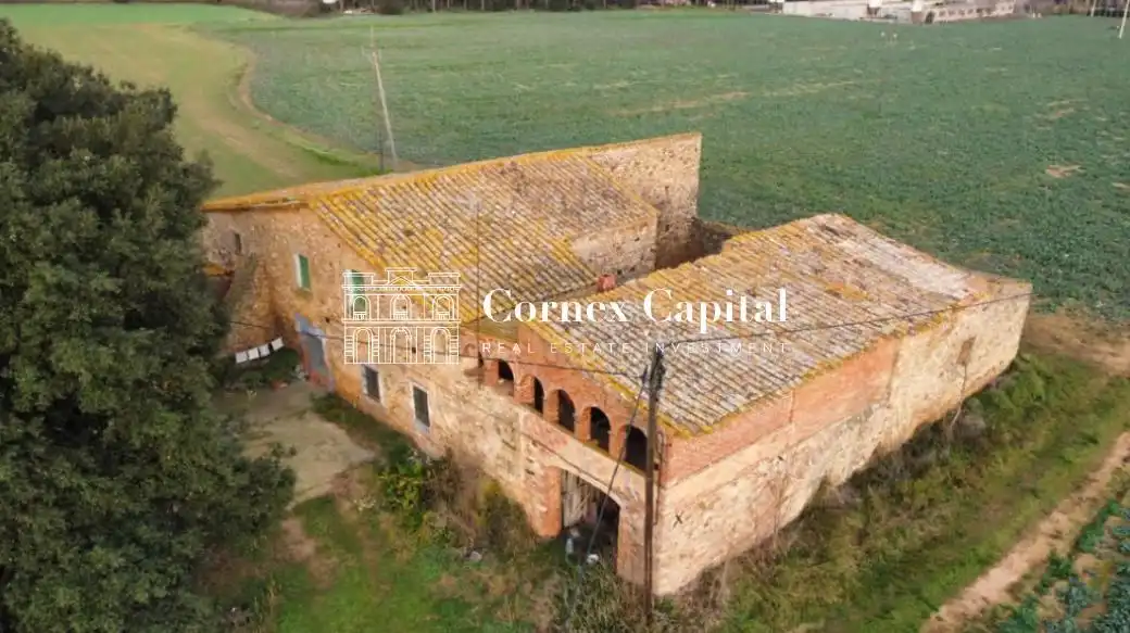Casa rustica con giardino in vendita a Forallac, imagen 6