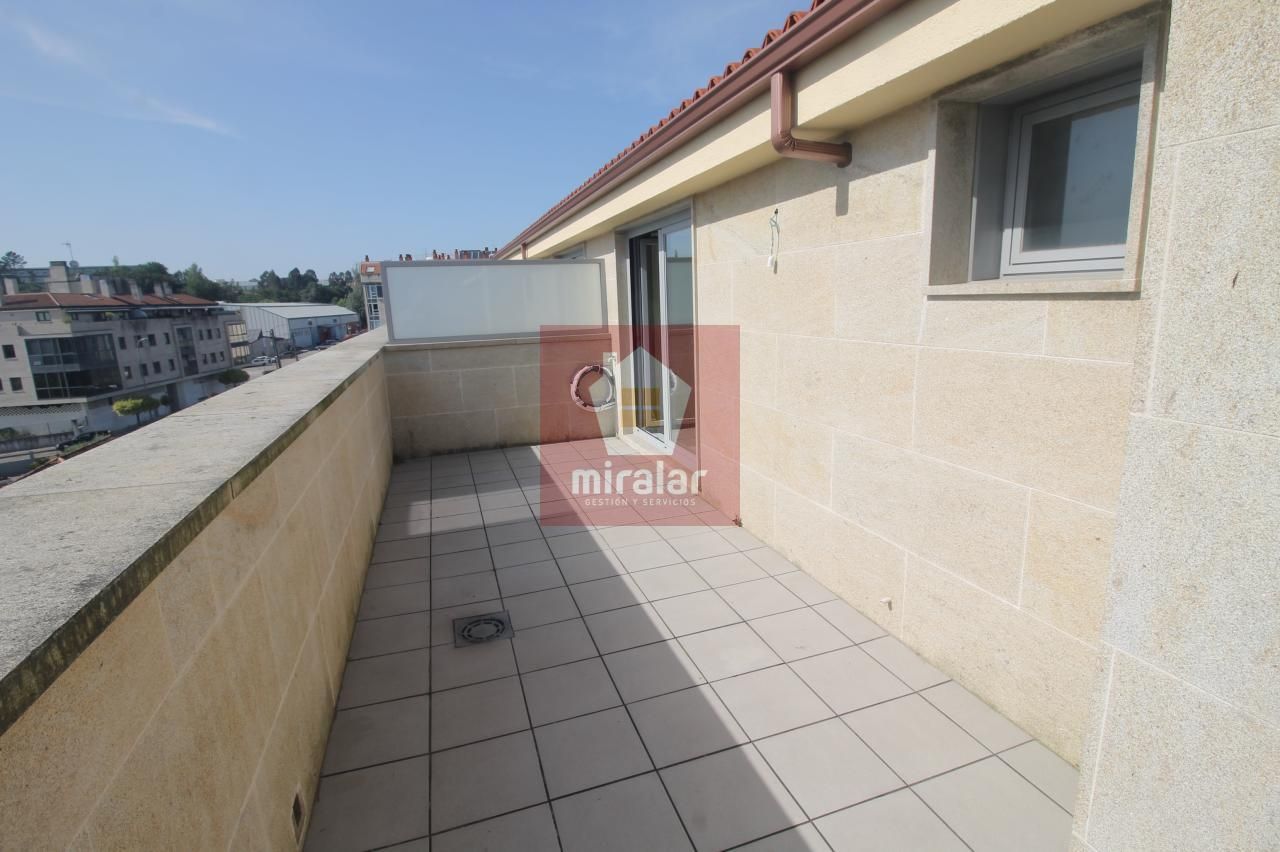Terrace of Attic for sale in Salvaterra de Miño  with Heating, Terrace and Storage room