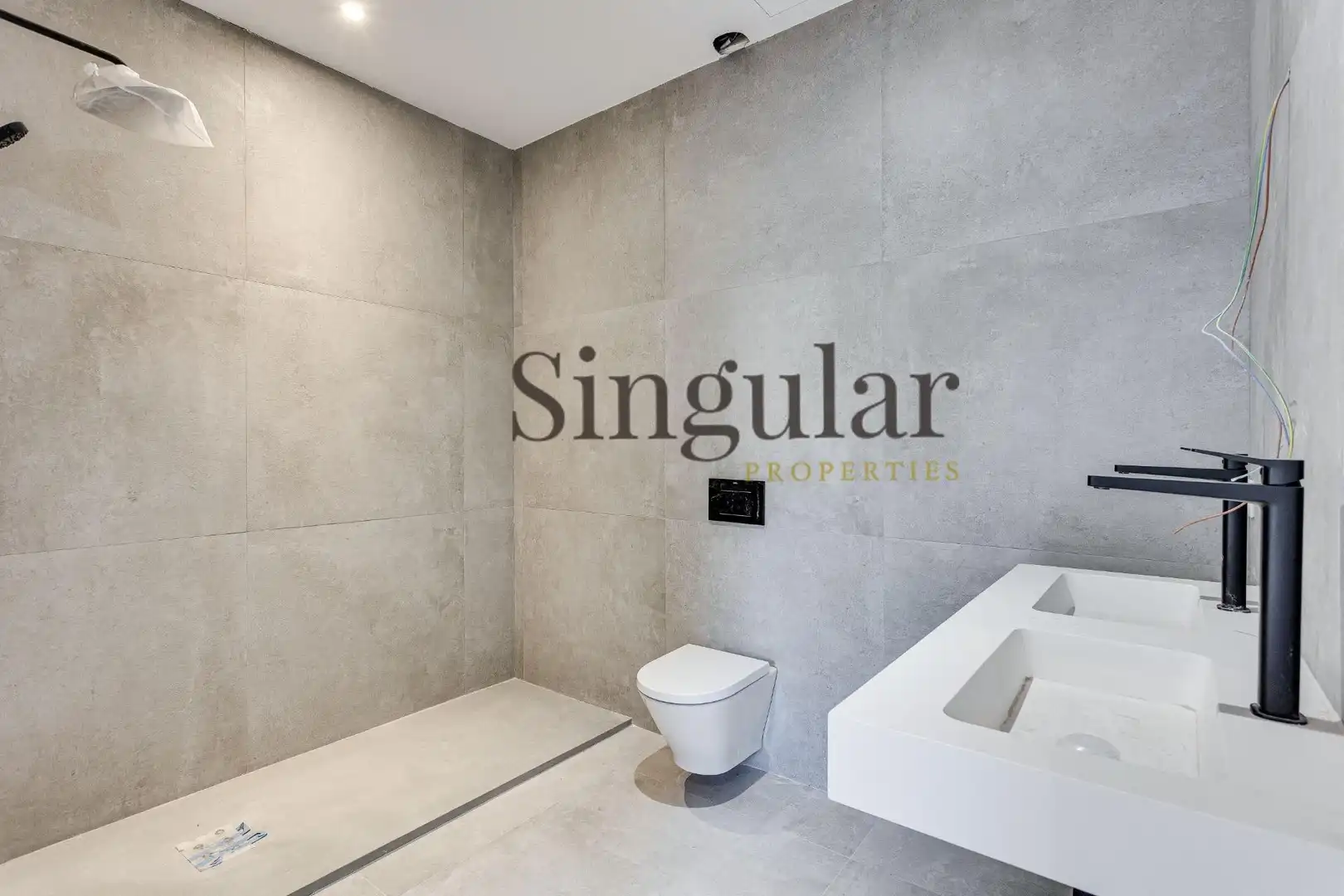 Baño de Ático en venta en Barcelona con Aire acondicionado, Calefacción y Terraza