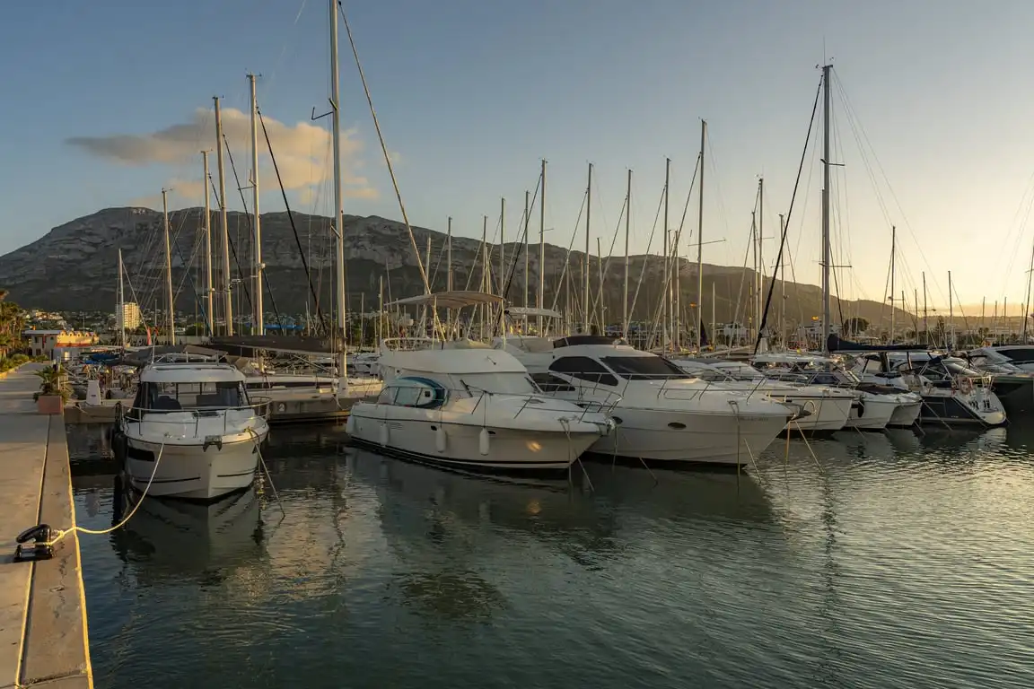 Parking of Flat for sale in Dénia  with Private garden, Storage room and Community pool