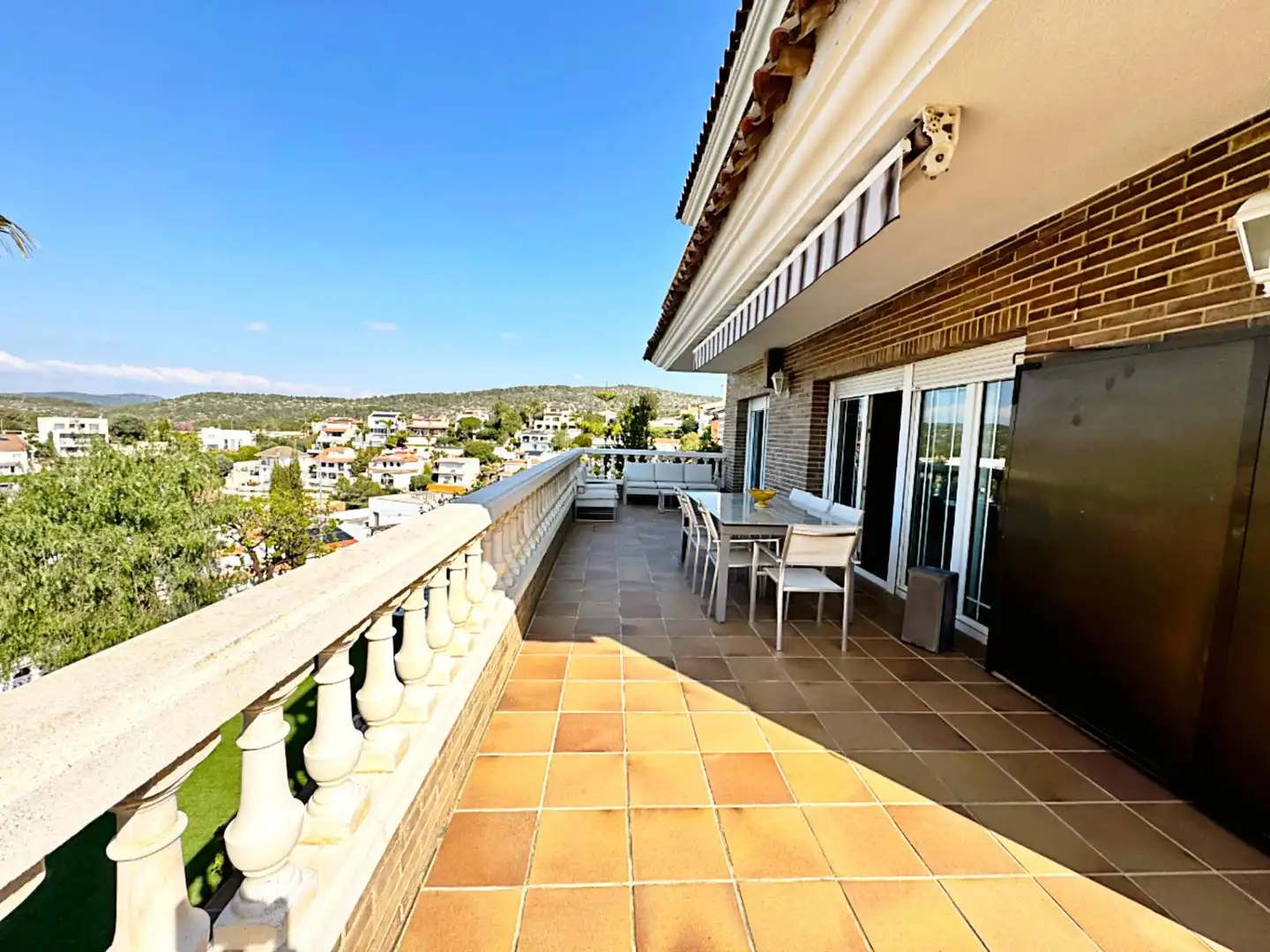 Casa amb piscina en venda a Avenida GARROFERS, imagen 13