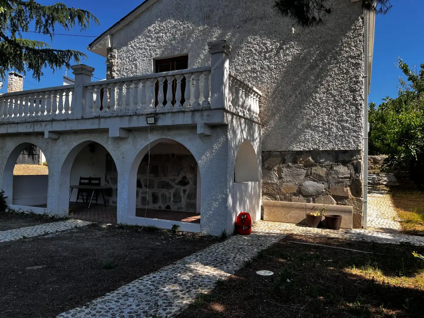 Vista exterior de Casa o chalet en venta en Colmenar Viejo con Calefacción, Jardín privado y Trastero