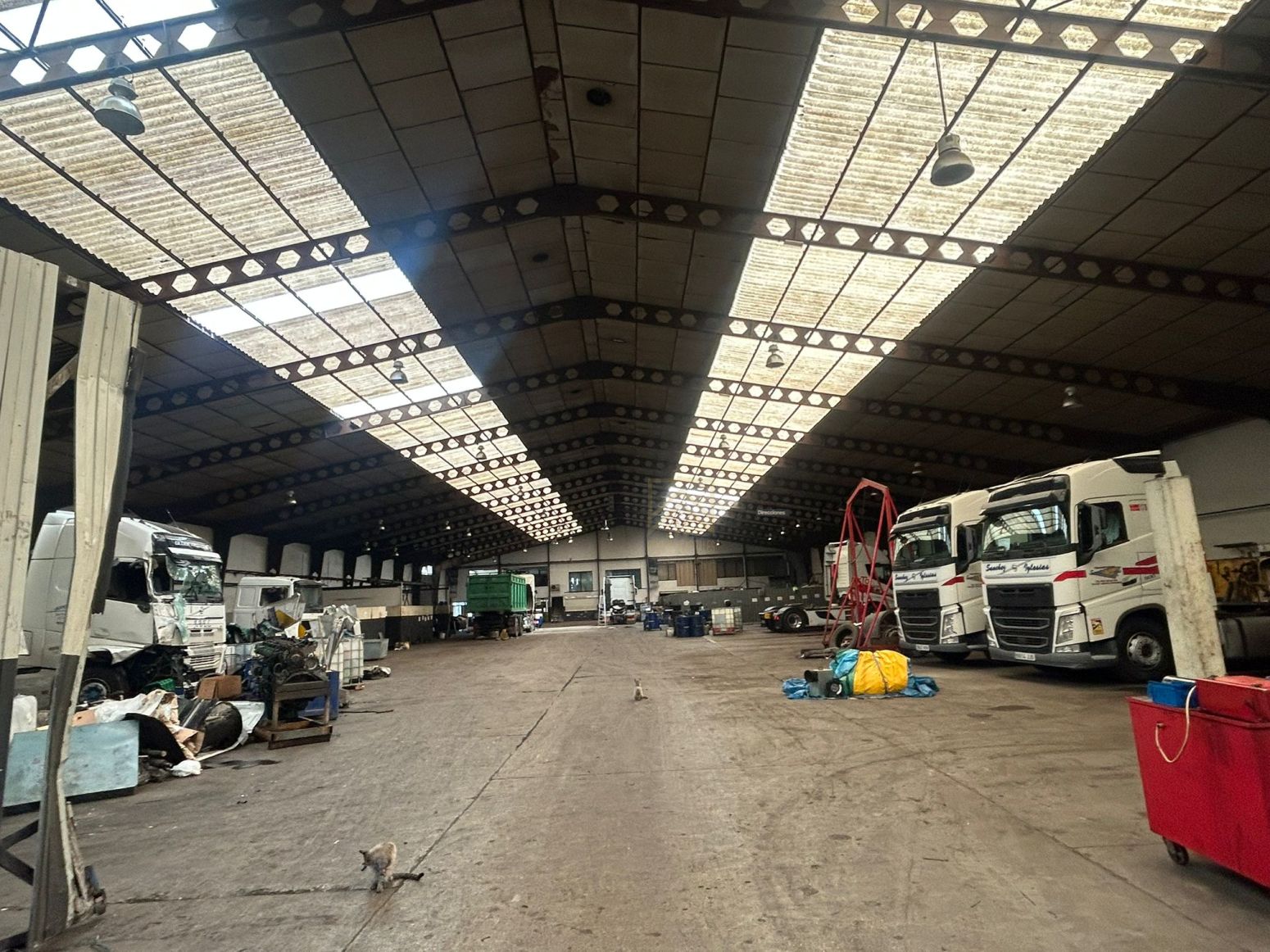 Aparcament de Nau industrial de lloguer en Reocín