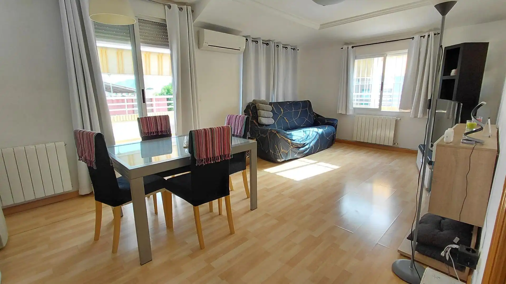 Sala d'estar de Àtic en venda en Villena amb Aire condicionat, Calefacció i Terrassa