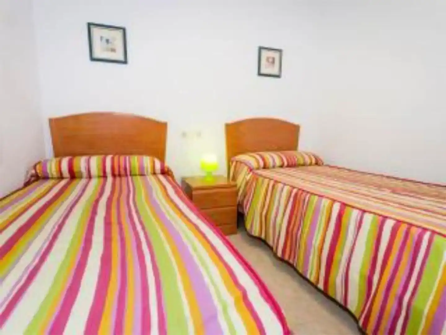 Schlafzimmer von Wohnungen zur Miete in Oropesa del Mar / Orpesa mit Klimaanlage, Schwimmbad und Balkon