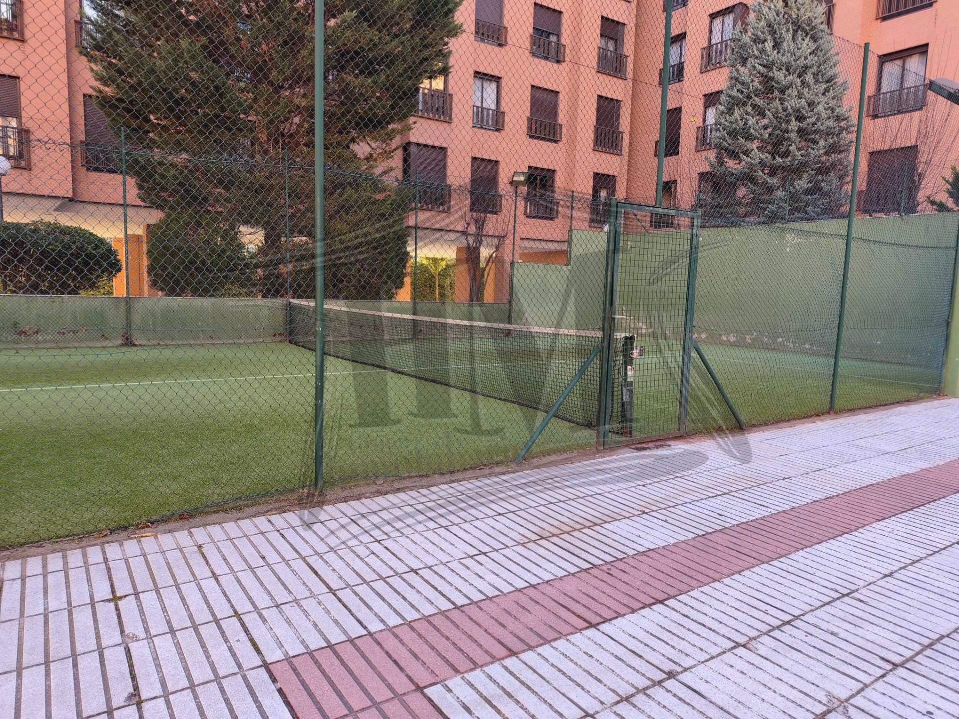 Garden of Flat for sale in  Madrid Capital  with Air Conditioner, Heating and Private garden
