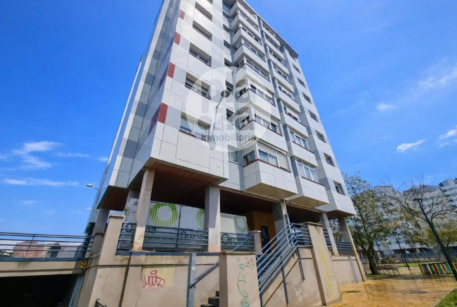 Exterior view of Flat for sale in Burgos Capital  with Heating