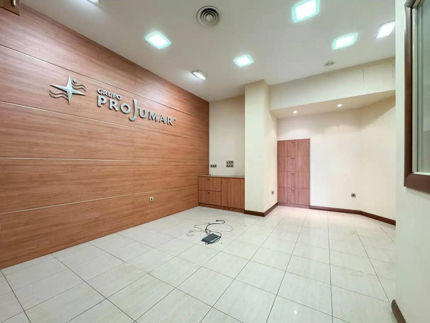 Business premises to rent in Calle JOAQUIN MARTINEZ MACIA, imagen 9