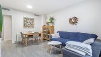 Living room of Flat for sale in  Granada Capital  with Air Conditioner, Heating and Private garden