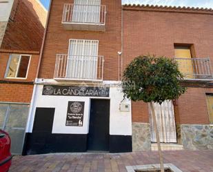 Vista exterior de Casa adosada en venda en Zarza de Tajo amb Aire condicionat, Terrassa i Moblat