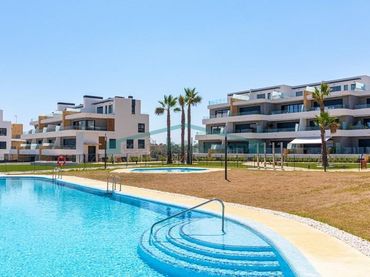 Dúplex amb piscina en venda a Platja de Torres