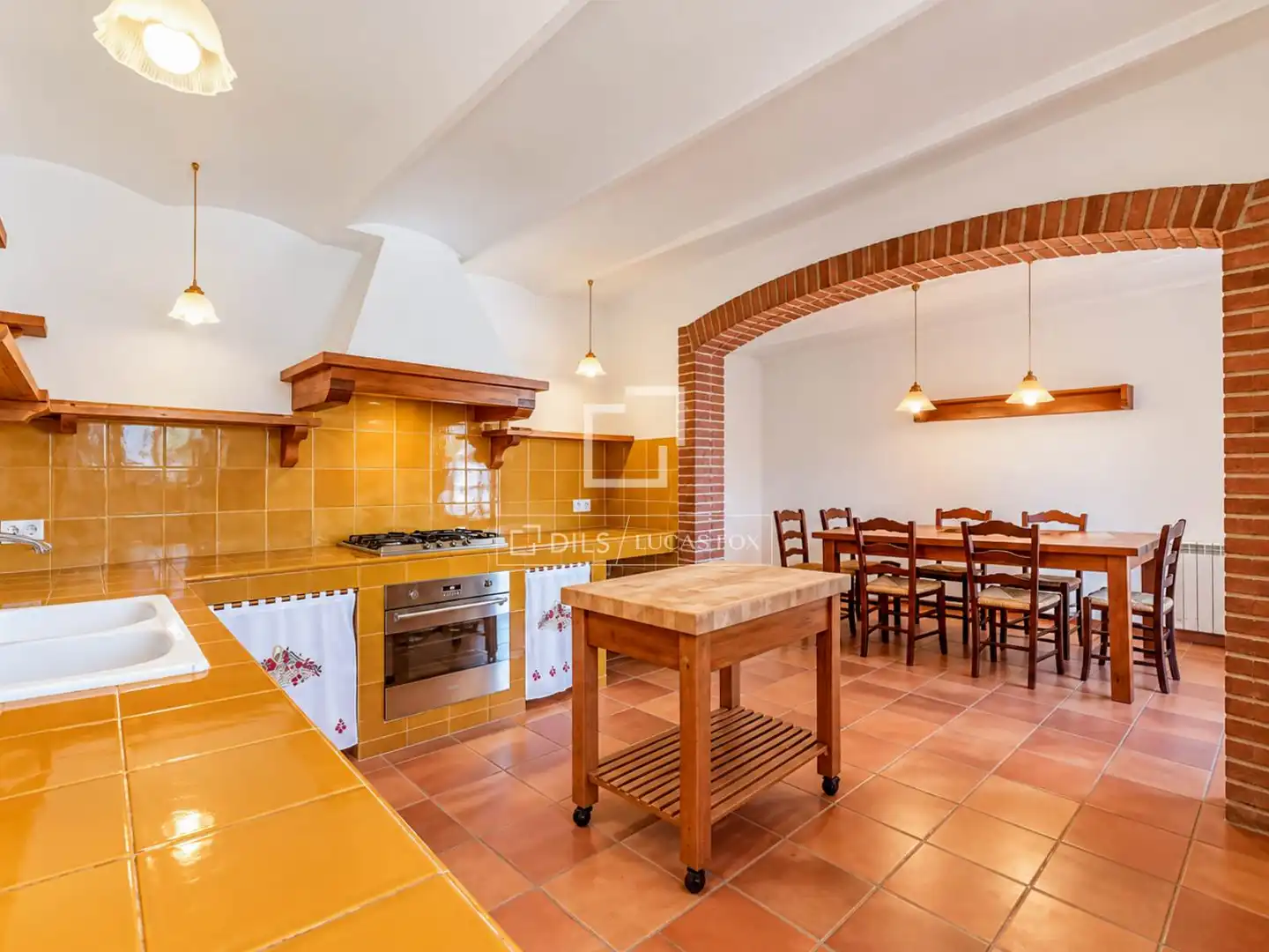 Casa rústica con piscina en venta en Torrelles de Foix, imagen 6