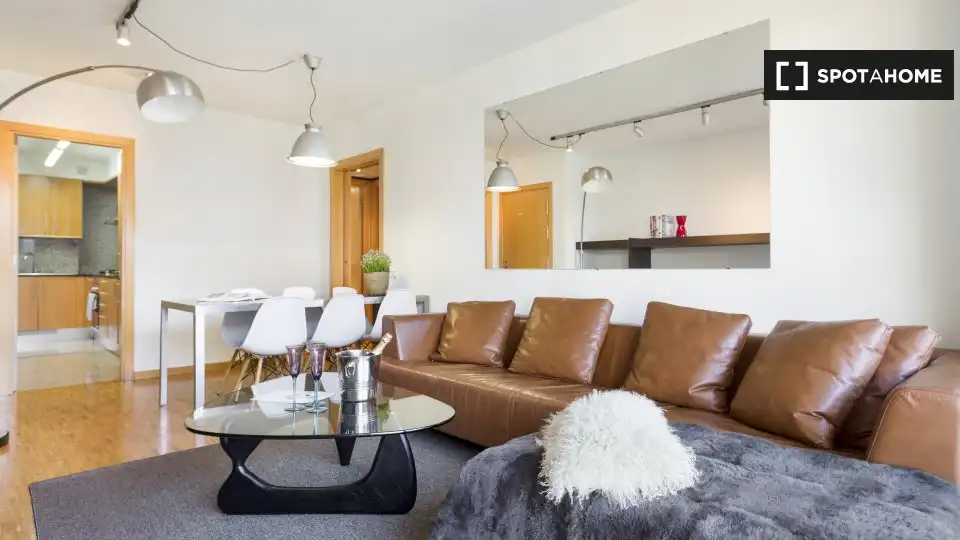Appartamento con terrazza in affitto a Sarrià - Sant Gervasi, imagen 3