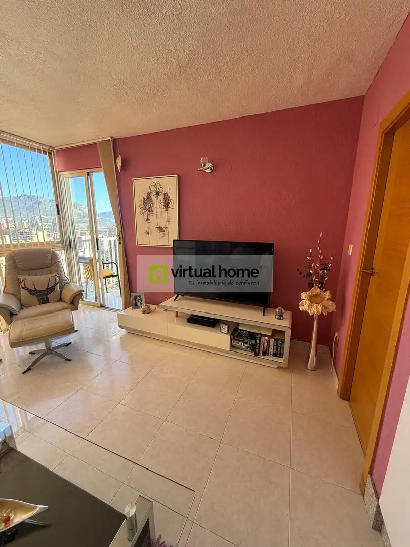 Sala de estar de Piso en venta en Benidorm con Aire acondicionado, Terraza y Amueblado