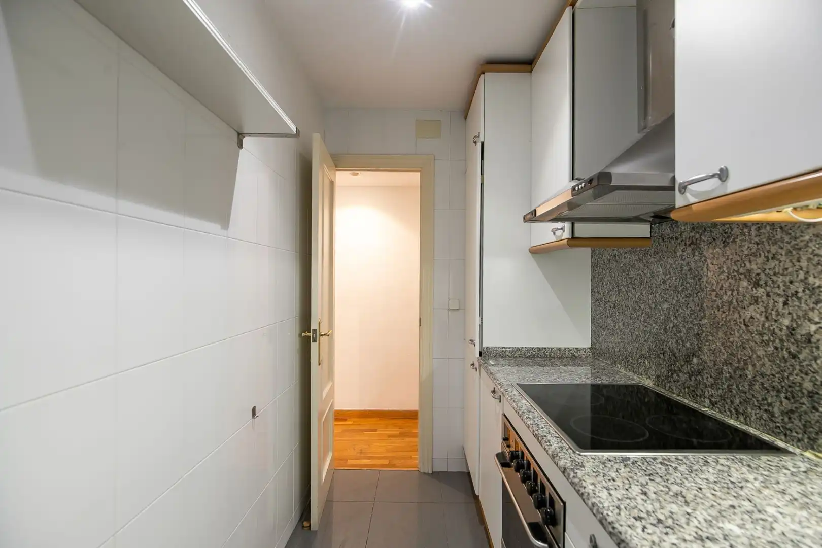 Cocina de Piso en venta en Barcelona con Aire acondicionado y Calefacción