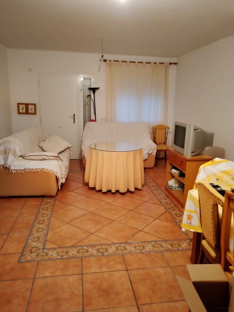 Einfamilien-Reihenhaus miete in Píñar