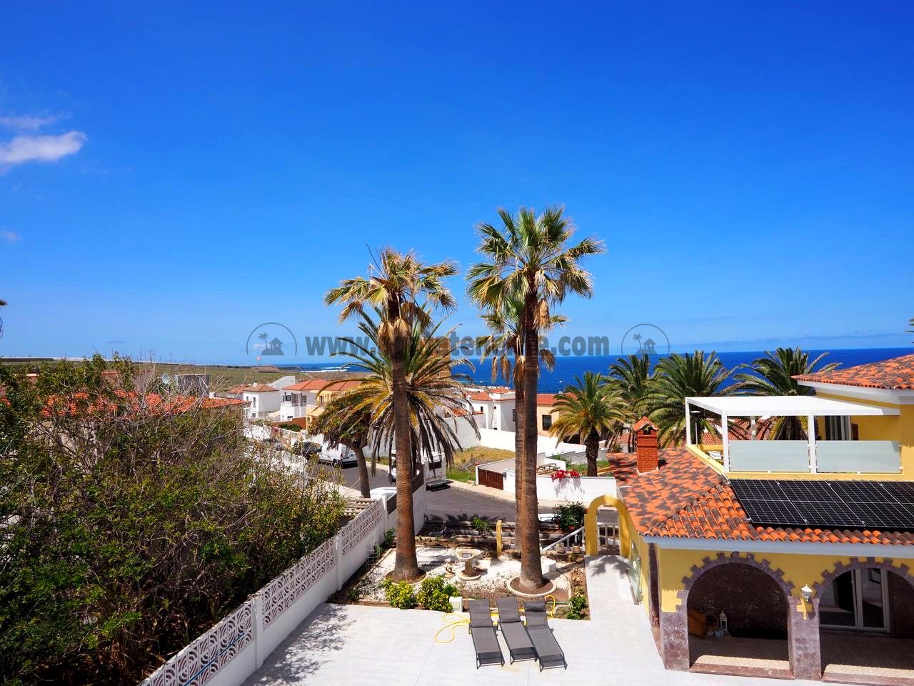 Vista exterior de Apartament de lloguer en Los Silos amb Moblat, Balcó i Alarma