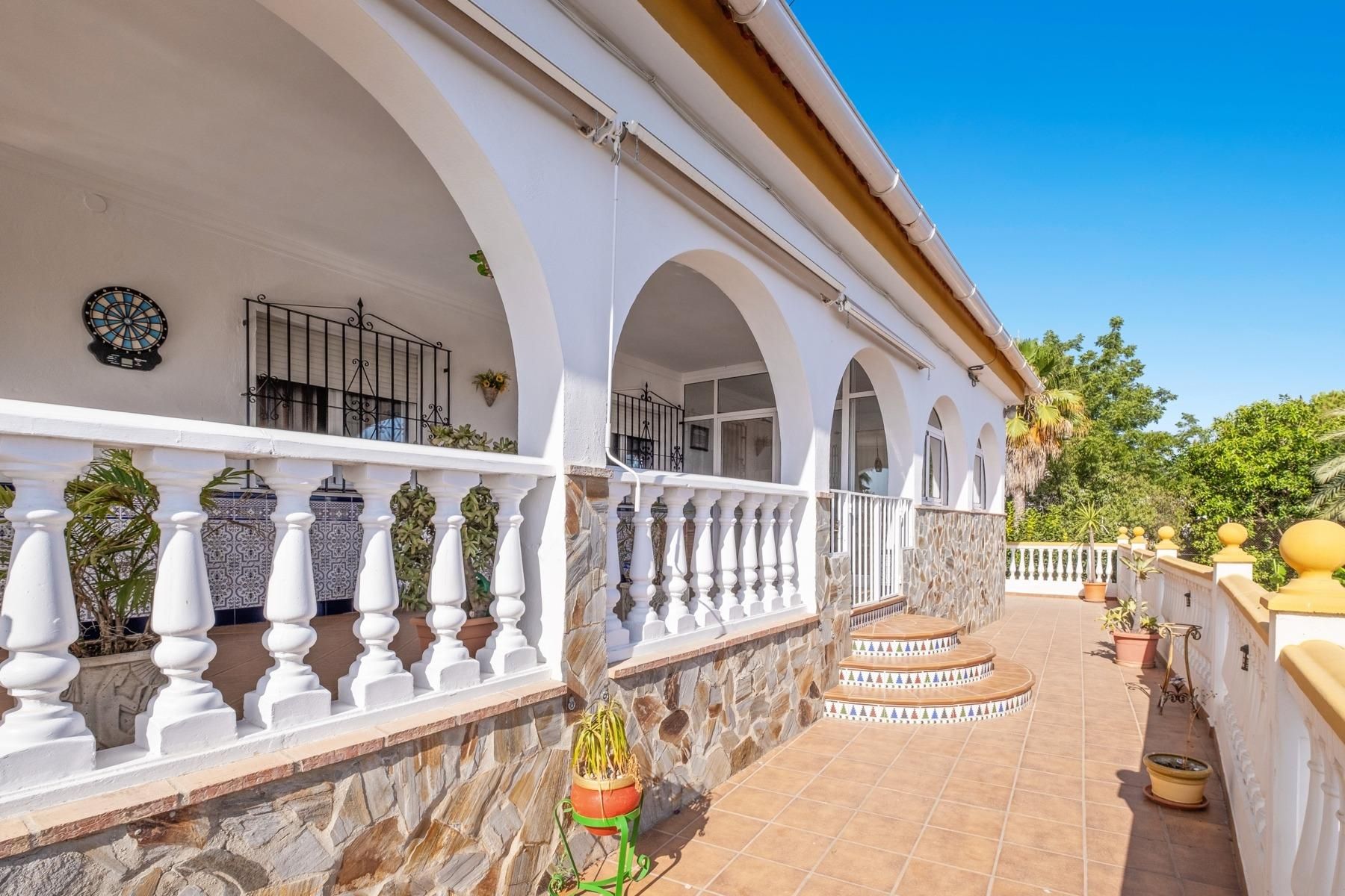 Exterior view of House or chalet for sale in Alhaurín de la Torre  with Air Conditioner, Private garden and Swimming Pool