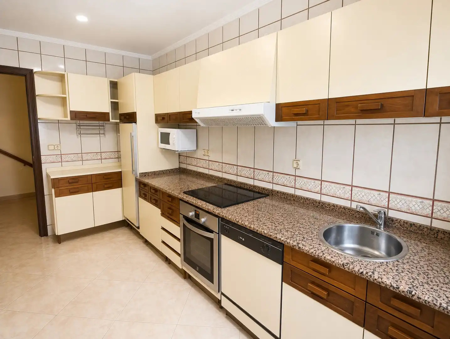 Flat with lift for sale in Calle de Jerónimo Ibran, imagen 2